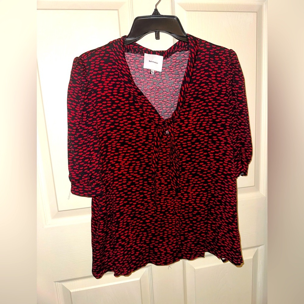 Reformation Joelle Red and Black Lip Patterned Blouse L office contemporary